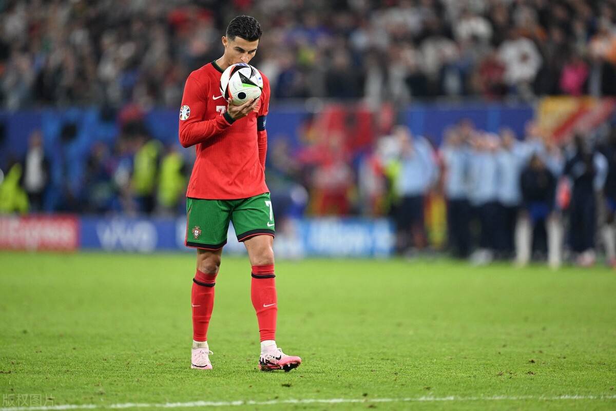 陈泽仕：踢的队伍多了，遇到韩国队这一类对手时也会更加自如（陈泽仕：对手见得多了，面对韩国队这类球队会更从容）