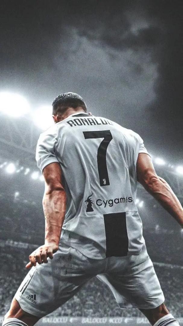 澳超官方：中央海岸水手vs悉尼FC因雷电天气推迟1个小时开球（澳超通告：受雷电影响，中央海岸水手对悉尼FC开球时间延后1小时）