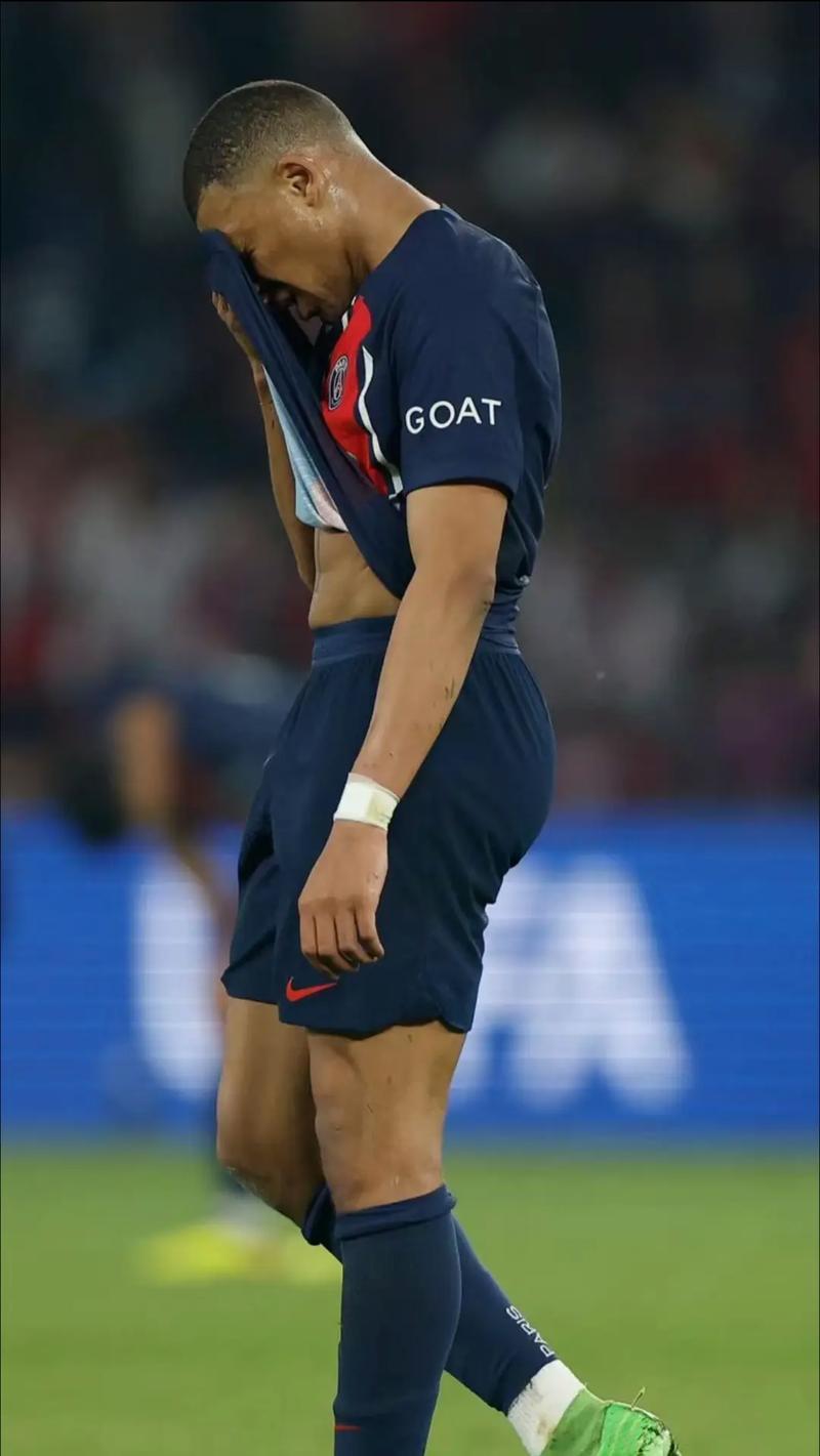 篮球比赛如何避免疲劳崩盘？（如何在篮球比赛中避免体能崩溃？）