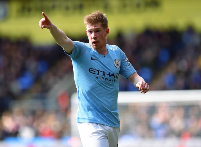 多点开花！尼克斯首发五虎狂砍98分，16分大胜猛龙（尼克斯首发五将齐发力轰98分，16分优势轻取猛龙）